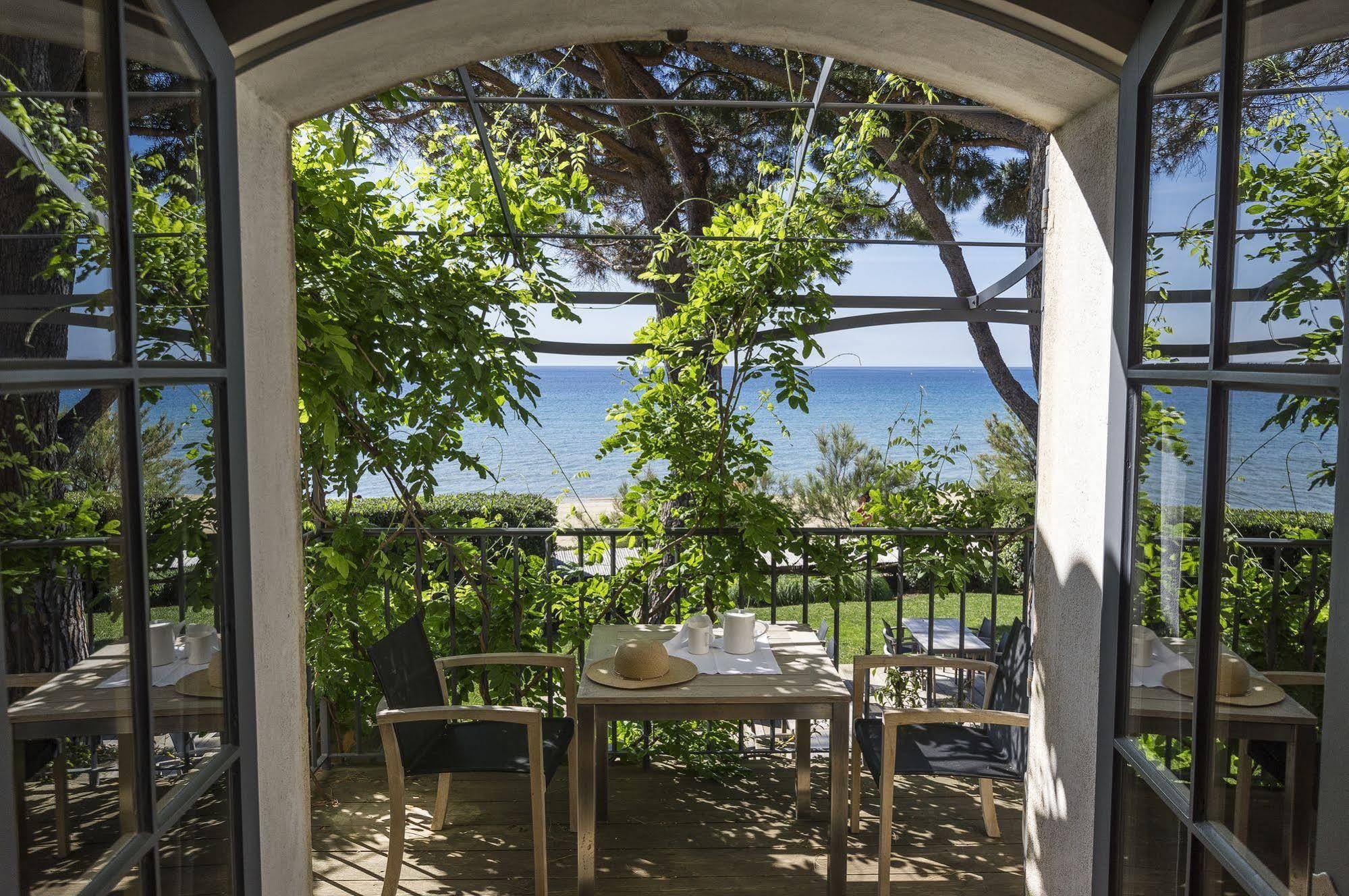 キャバレール・シュル・メール Chateau De Sableゲストハウス エクステリア 写真